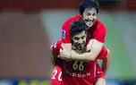 دو تصویر متفاوت از بالابردن جام توسط سردار آزمون و سعید عزت اللهی دو تصویر متفاوت از بالابردن جام توسط سردار آزمون و سعید عزت اللهی